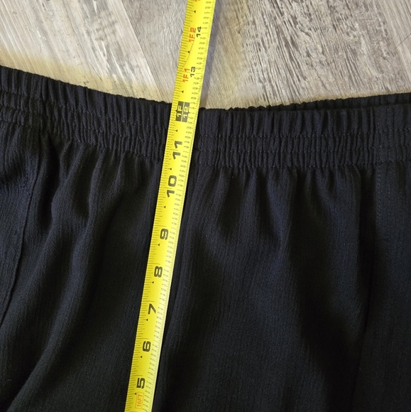 Maggie Barnes Convertible Pants Capris Women's Size 1X Dark Black Lightweight - Picture 11 of 12